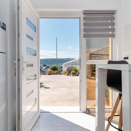 Apartment Leo Трогир Екстериор снимка